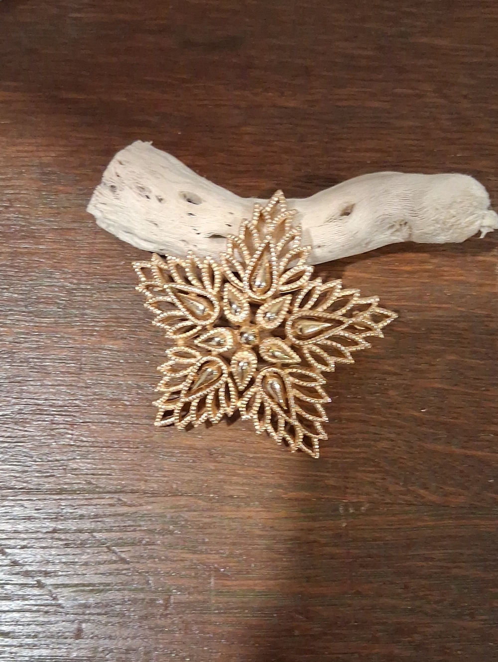 Gold Filigree Star Brooch CROWN TRIFARI